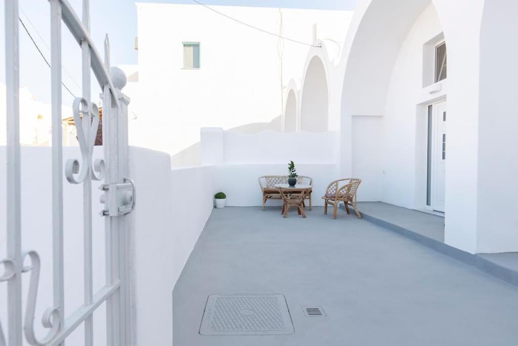 Yann House Imerovigli Exterior photo